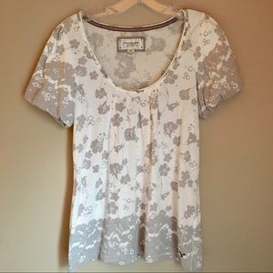 American Eagle Cream Shirt w/ Taupe Floral, Large